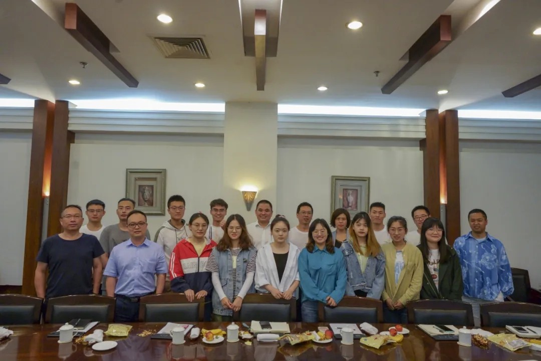 1640240834233083.jpg 640.webp (25).jpg