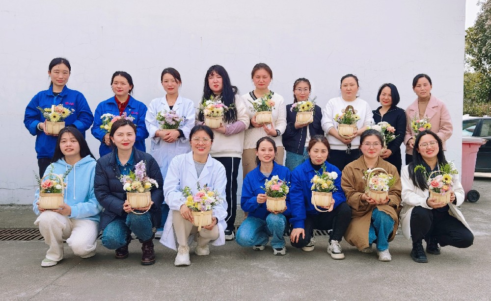 三八节——以花之名，献给最美的您