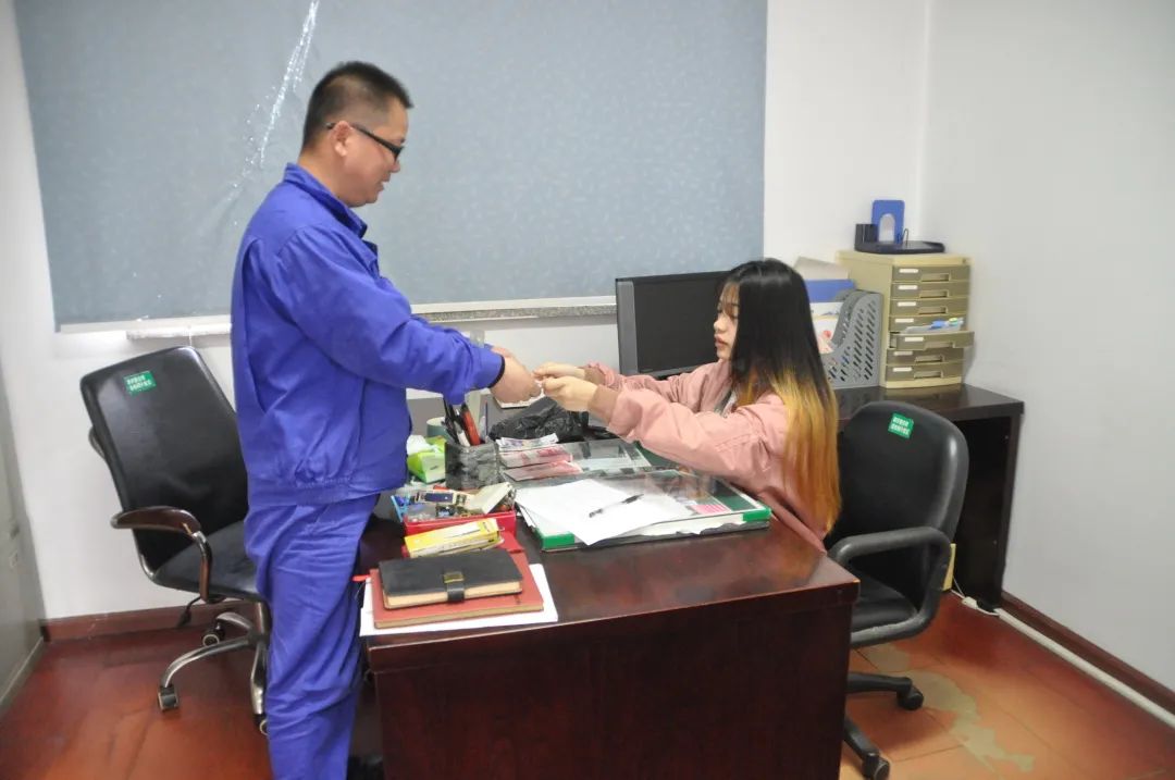 1658296373729981.jpg 640.jpg